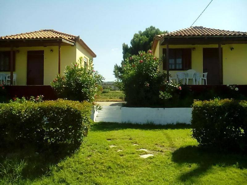 Beach Bungalows Kypseli Ngoại thất bức ảnh