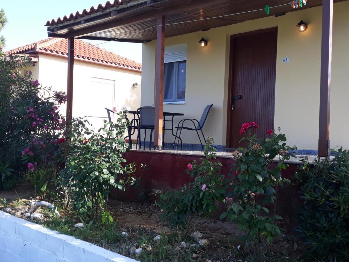 Beach Bungalows Kypseli Ngoại thất bức ảnh