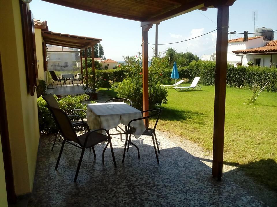 Beach Bungalows Kypseli Ngoại thất bức ảnh