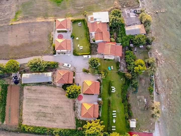 Beach Bungalows Kypseli Ngoại thất bức ảnh